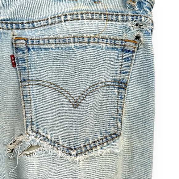 Vintage Levi's 501 1990s Made in USA Light Wash Straight Leg Distressed Jeans - Picture 9 of 13